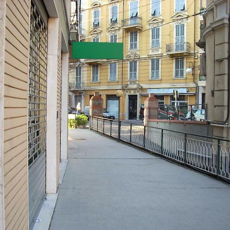 Appartamento Al Mare Di Vintimille Extérieur photo